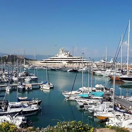 3P Central Refait A Neuf - Parking L430Cm X W275Cm Antibes Exterior photo